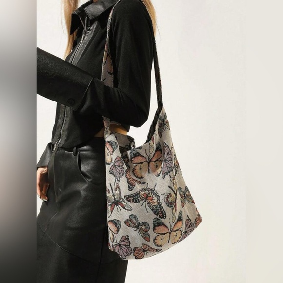 NEW Butterfly Print Embroidery Tote Bag - Picture 2 of 4